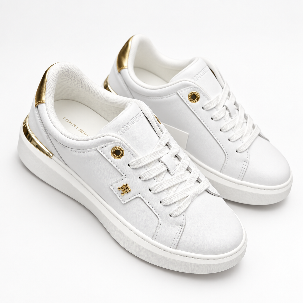 Tommy Hilfiger platform chic
