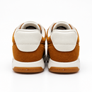 Tommy Hilfiger Runner sued
